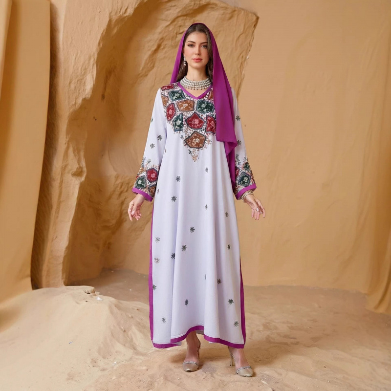 Winter Clothing Dubai - Ad251116 Neues Damen Besticktes Langes Gewand